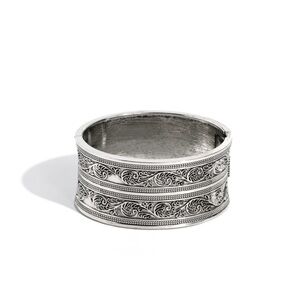 Elegant Silver Bracelet